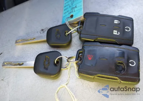 2016 Chevrolet Silverado K1500 Lt из США, поврежденный, VIN 3GCUKREC9GG350106